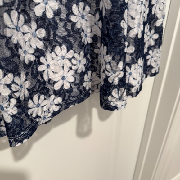 Perceptions Sleevelesss Short Blue and White Lace Dress Size L - Picture 6 of 10